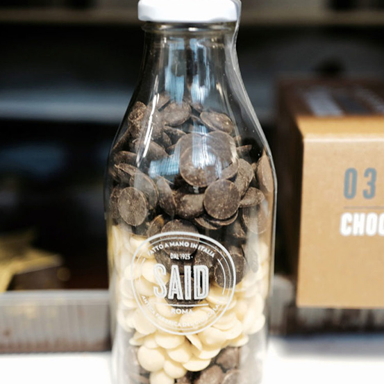 Bottiglia con cialde di Cioccolato artigianale SAID – fondente 72%, latte e bianco