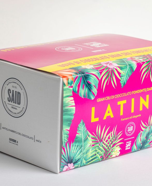 LATINO-UOVO.jpg