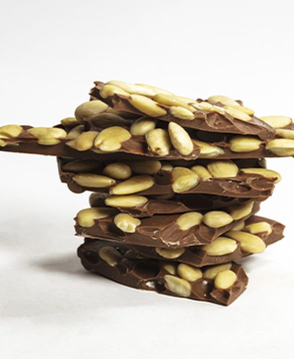 mandorle-cioccolato-latte.jpg